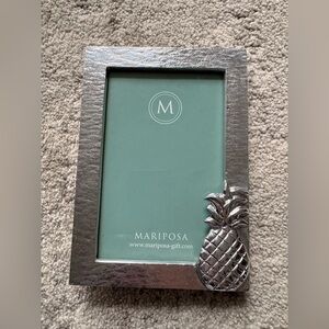 Mariposa Silver Pineapple 4 x 6 Frame